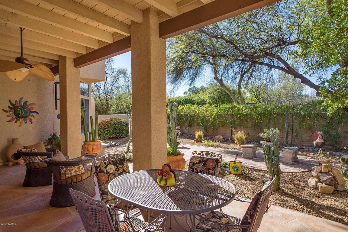 5590 E Binghampton Dr, Tucson, AZ 85712 photo 23