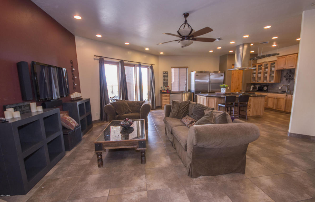 9425 E Barrel Springs Pl, Vail, AZ 85641 photo 6