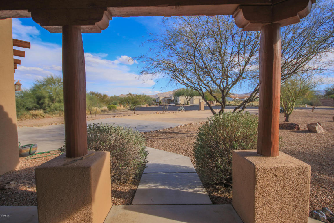 9425 E Barrel Springs Pl, Vail, AZ 85641 photo 4