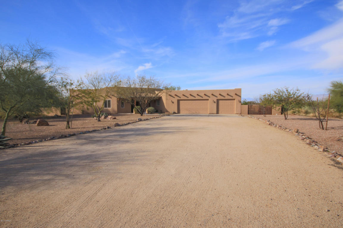 9425 E Barrel Springs Pl, Vail, AZ 85641 photo 2