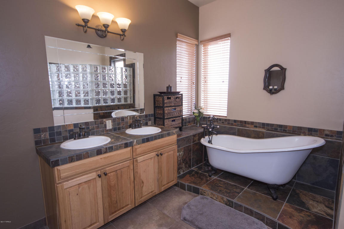9425 E Barrel Springs Pl, Vail, AZ 85641 photo 23