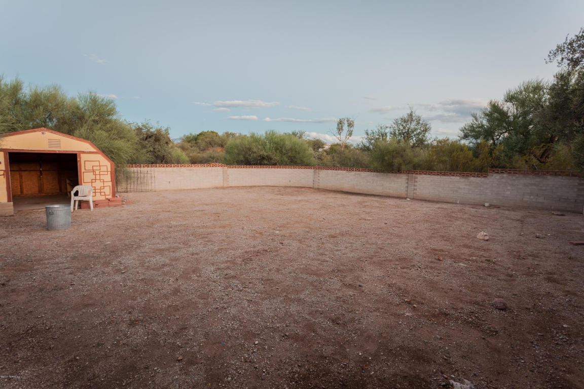 8150 E Cloud Rd, Tucson, AZ 85750 photo 4