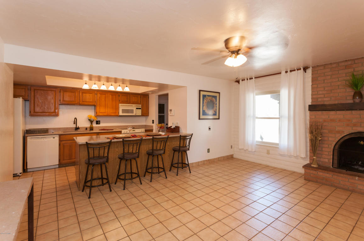 8150 E Cloud Rd, Tucson, AZ 85750 photo 7