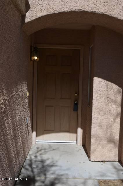 9456 E Bench Mark Loop, Tucson, AZ 85747 photo 2
