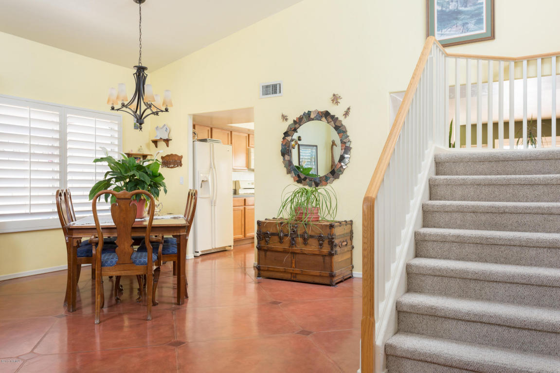 10266 E Buffaloberry Loop, Tucson, AZ 85748 photo 5