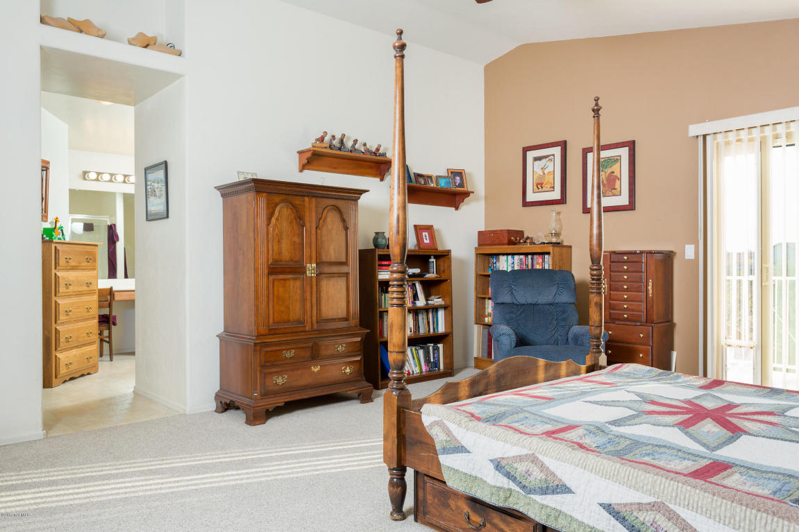 10266 E Buffaloberry Loop, Tucson, AZ 85748 photo 18