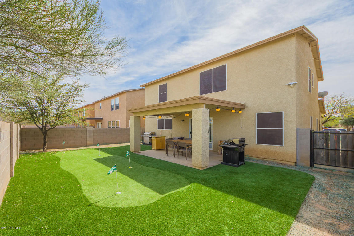 6189 E Stonechat Dr, Tucson, AZ 85756 photo 2