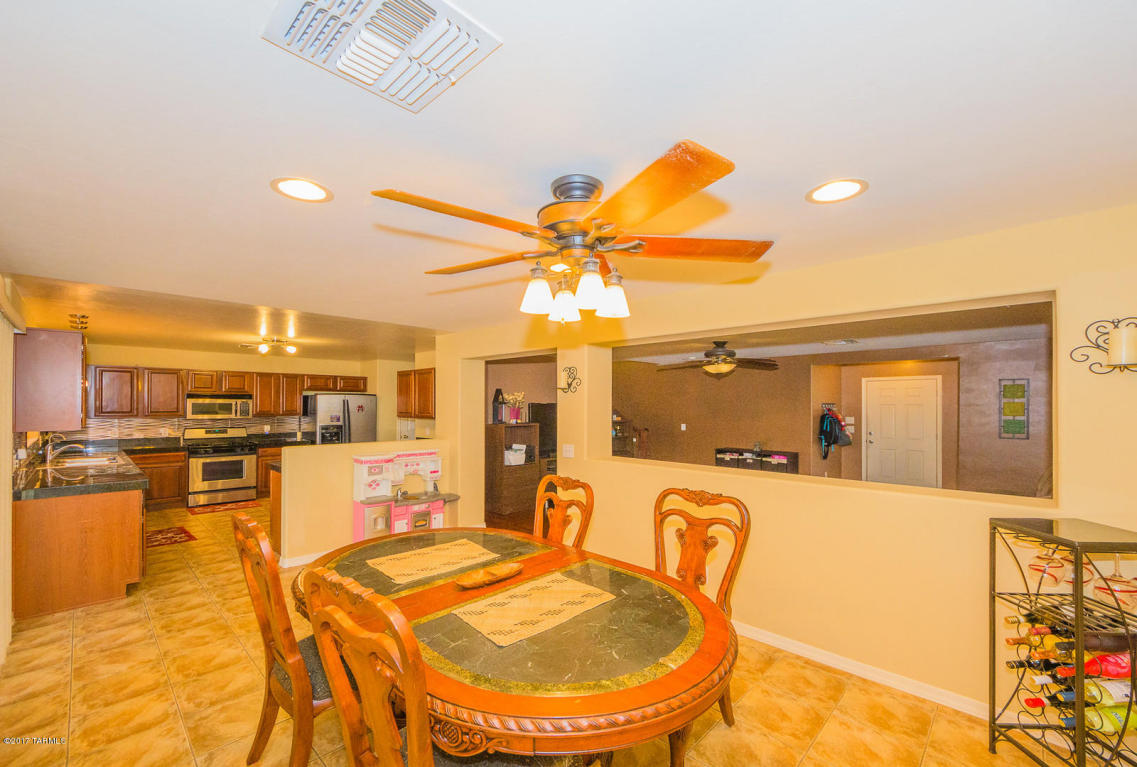 6189 E Stonechat Dr, Tucson, AZ 85756 photo 8
