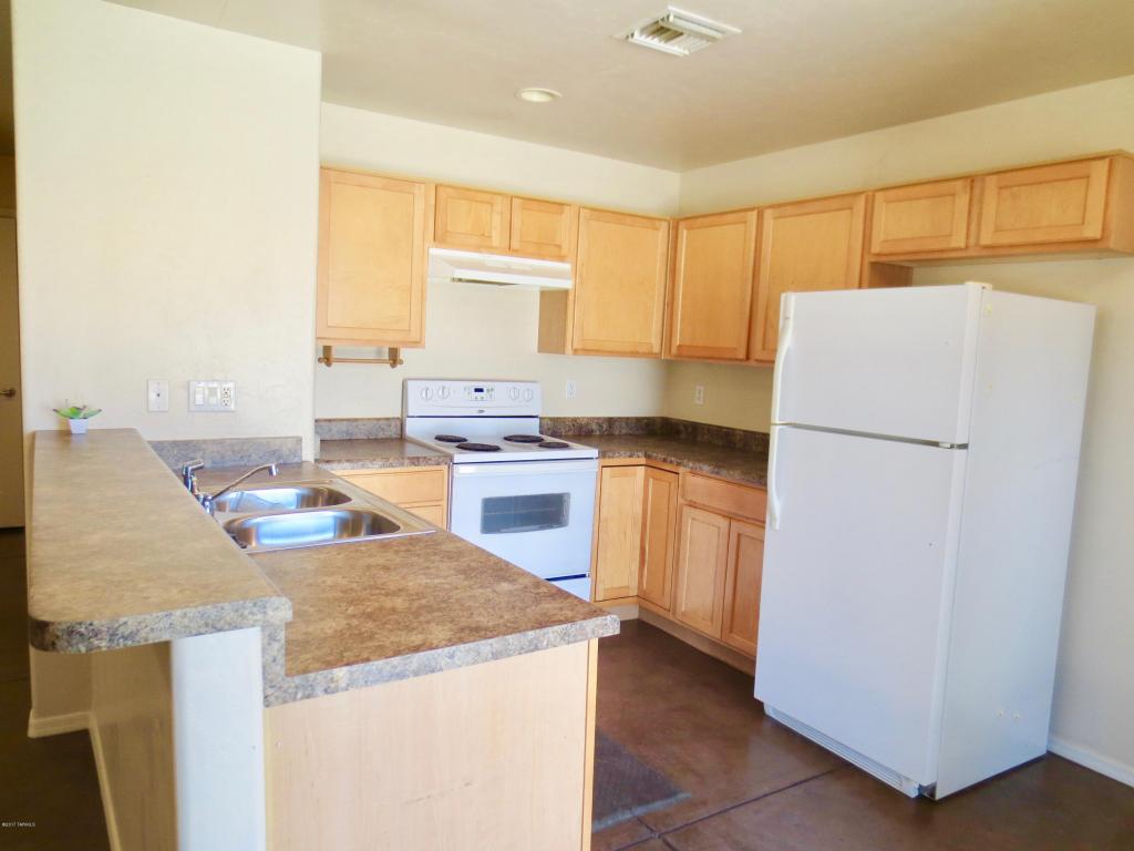 5248 E 18th St, Tucson, AZ 85711 photo 8