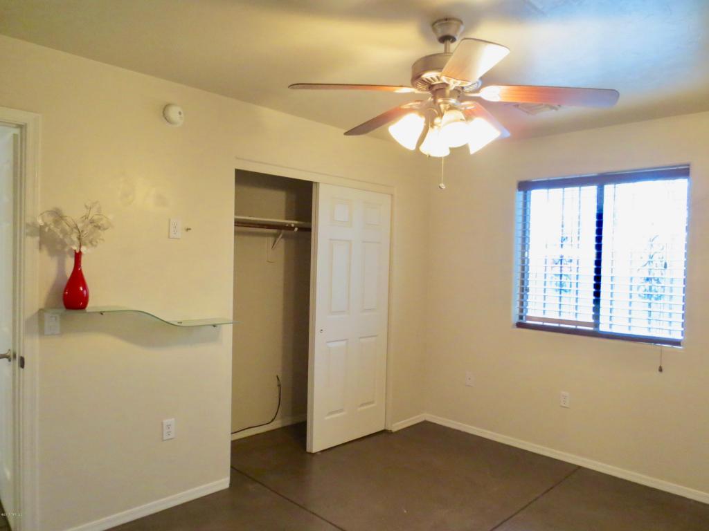 5248 E 18th St, Tucson, AZ 85711 photo 13