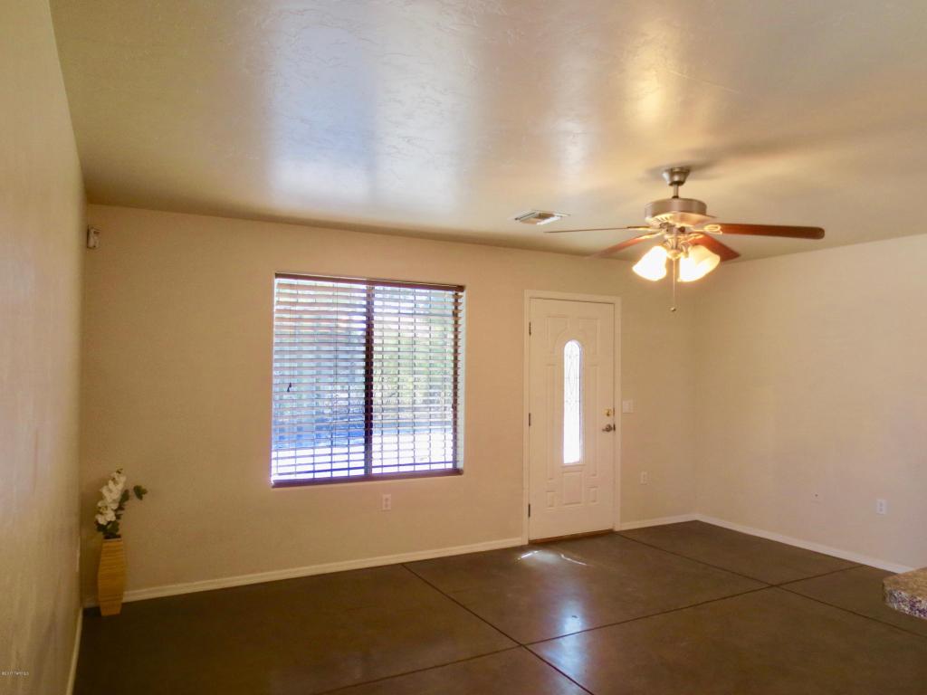 5248 E 18th St, Tucson, AZ 85711 photo 6