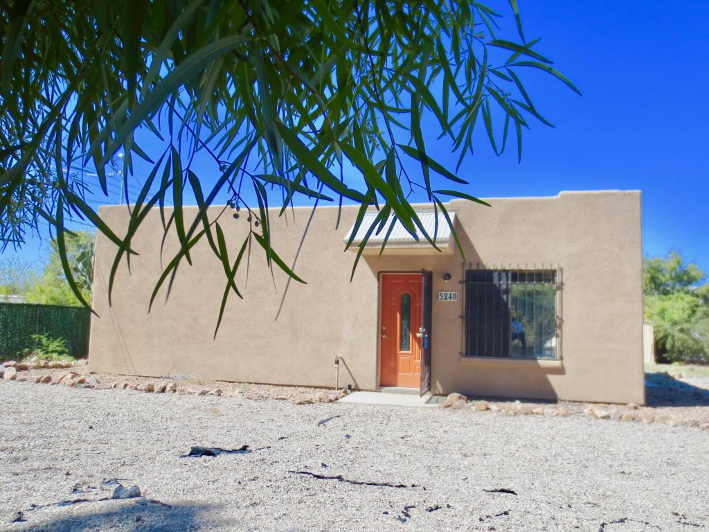 5248 E 18th St, Tucson, AZ 85711 photo 1