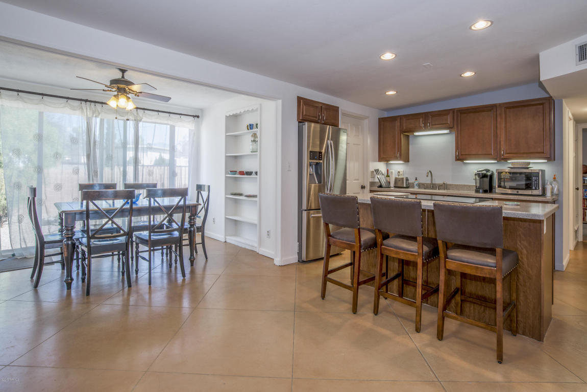 8249 E Beverly St, Tucson, AZ 85710 photo 6