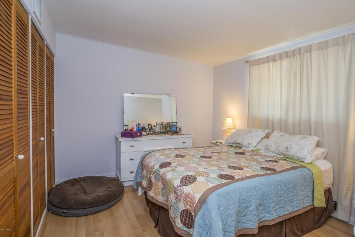 8249 E Beverly St, Tucson, AZ 85710 photo 16