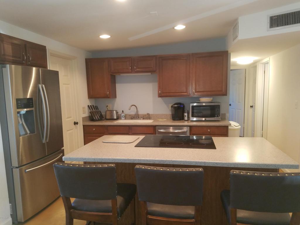 8249 E Beverly St, Tucson, AZ 85710 photo 7