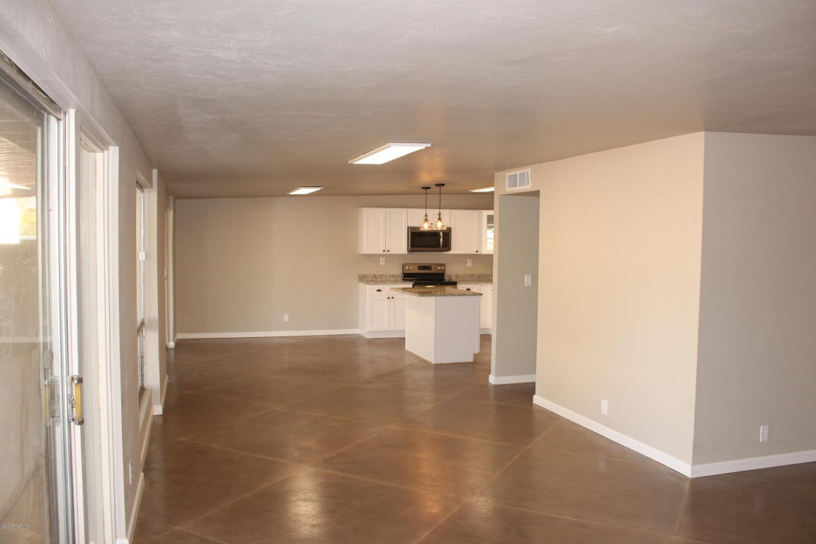 8149 E 6th St, Tucson, AZ 85710 photo 7