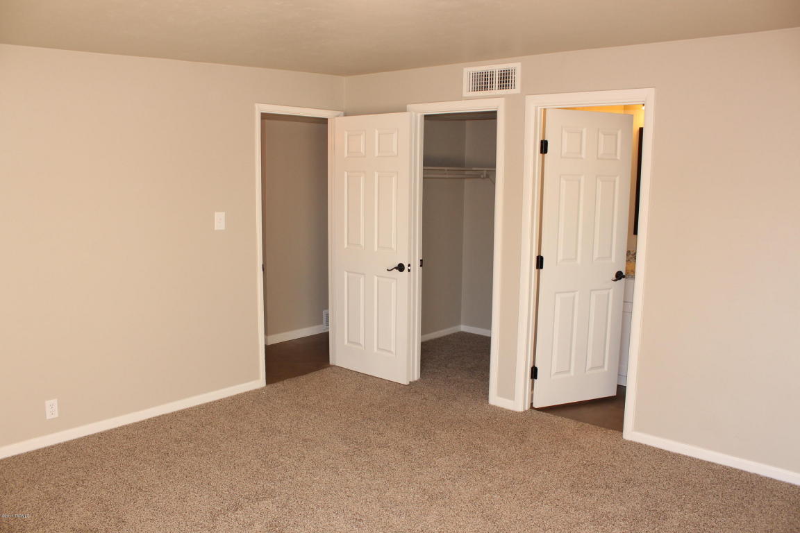 8149 E 6th St, Tucson, AZ 85710 photo 11