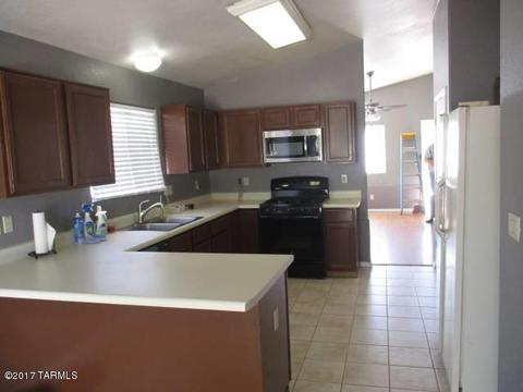 8438 S Via Del Junco, Tucson, AZ 85747 photo 3