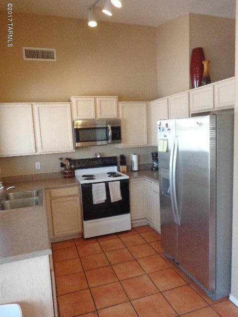 6427 E David Dr, Tucson, AZ 85730 photo 13