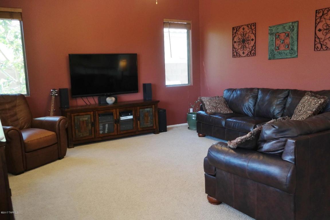10538 E Heartleaf Dr, Tucson, AZ 85747 photo 8