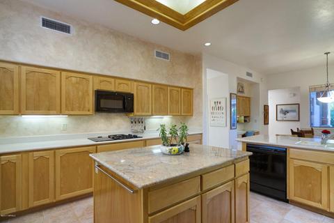9855 E Fire Agate Pl, Tucson, AZ 85749 photo 5