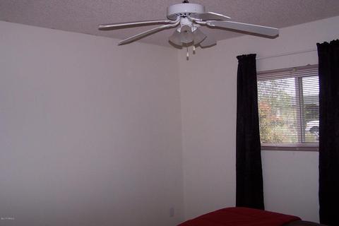 702 W Soto St, Willcox, AZ 85643 photo 8