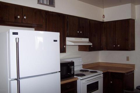 702 W Soto St, Willcox, AZ 85643 photo 3