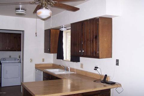 702 W Soto St, Willcox, AZ 85643 photo 4