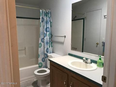 6217 E Thunder River Dr, Tucson, AZ 85756 photo 5