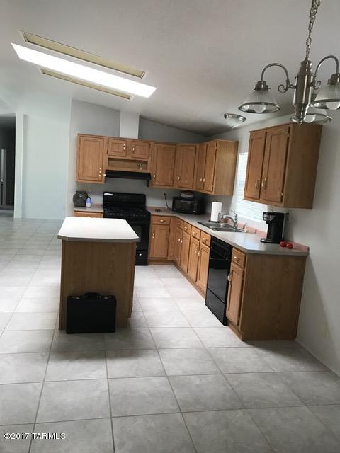6217 E Thunder River Dr, Tucson, AZ 85756 photo 1