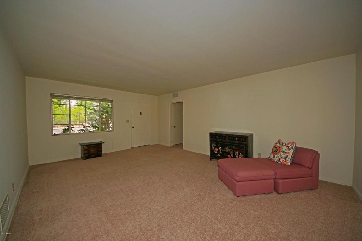 2201 E Hampton St, Tucson, AZ 85719 photo 3