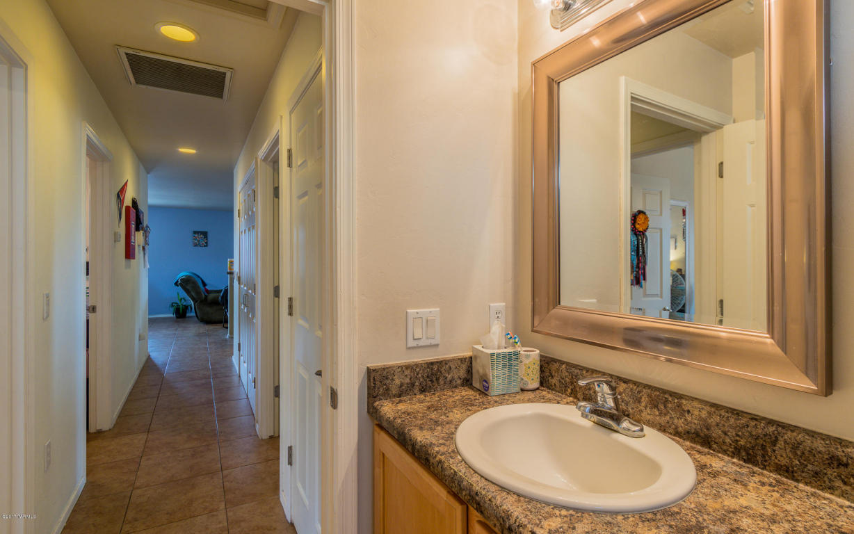 237 E Waverly St, Tucson, AZ 85705 photo 15