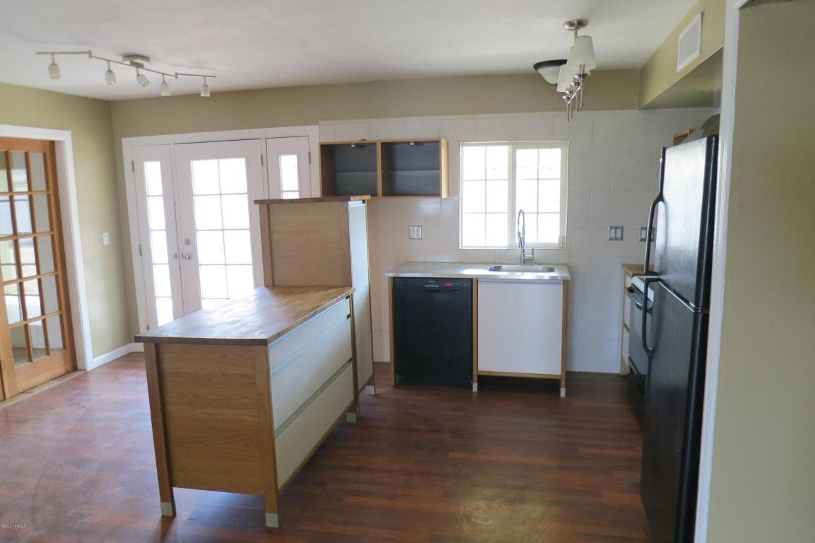 8472 E Stella Rd, Tucson, AZ 85730 photo 4