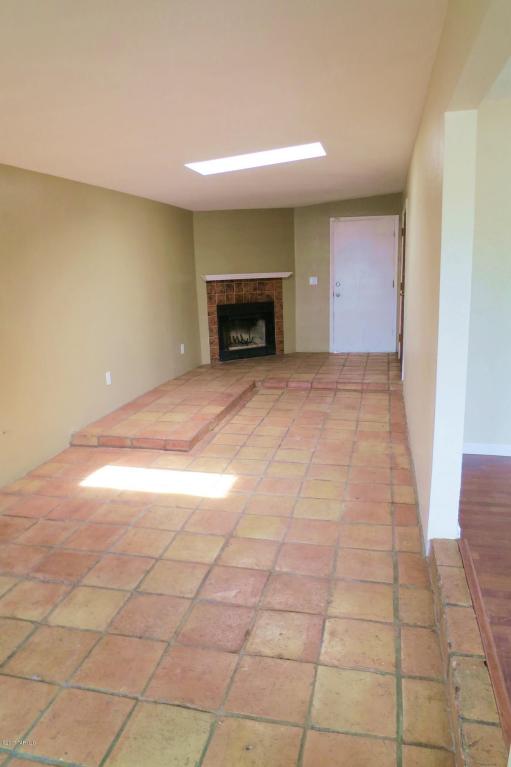 8472 E Stella Rd, Tucson, AZ 85730 photo 12