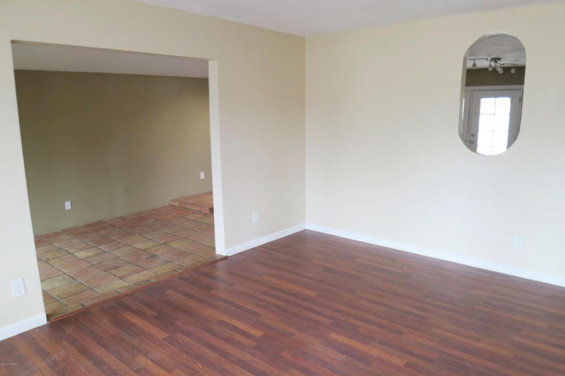 8472 E Stella Rd, Tucson, AZ 85730 photo 11