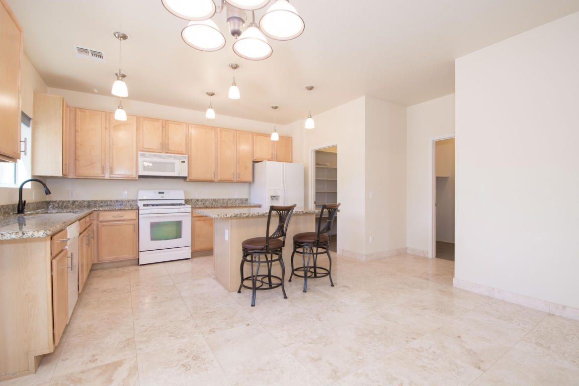 3598 E Farrier Dr, Tucson, AZ 85739 photo 8