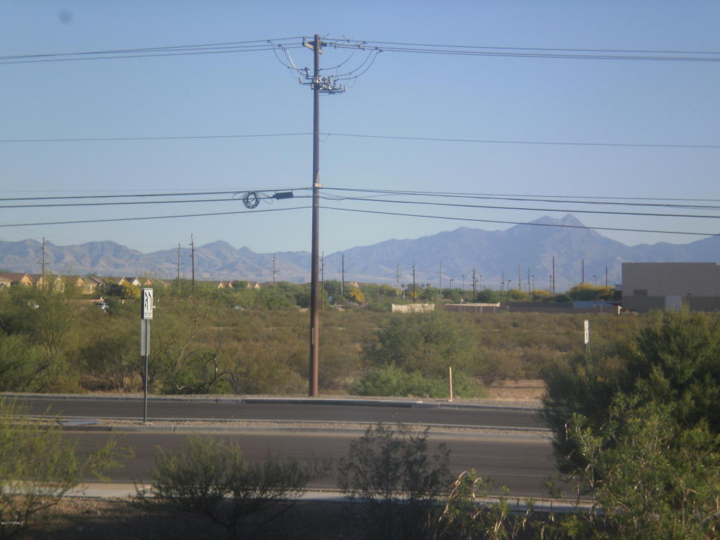 3858 E Bright View St, Tucson, AZ 85706 photo 17