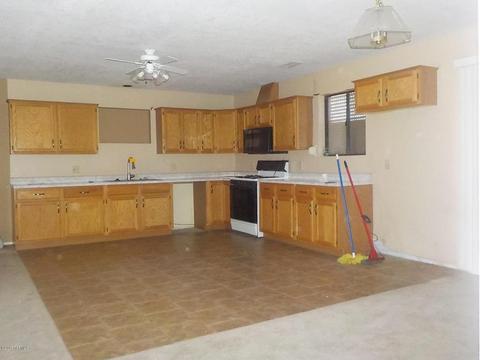 338 S Taylor Rd, Willcox, AZ 85643 photo 5