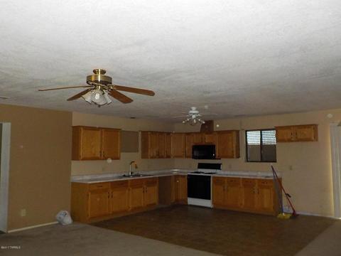 338 S Taylor Rd, Willcox, AZ 85643 photo 4