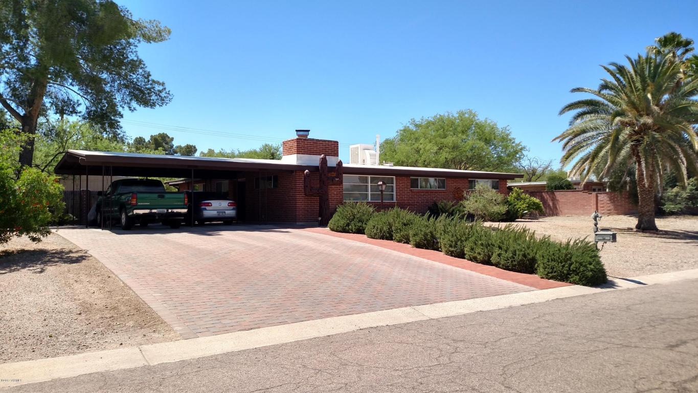 7062 E Arrowhead Dr, Tucson, AZ 85715 photo 1