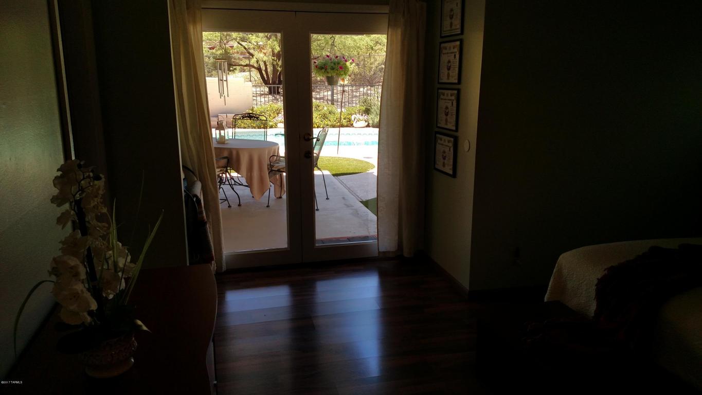 7062 E Arrowhead Dr, Tucson, AZ 85715 photo 17