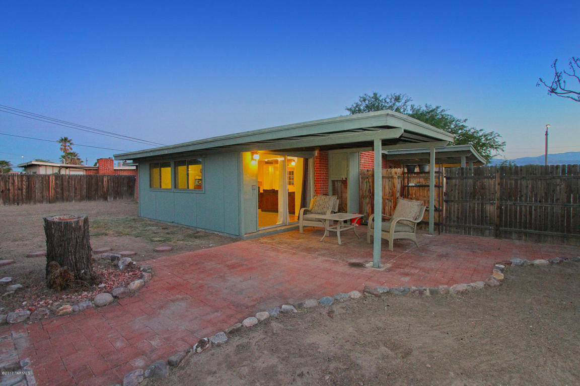 7950 E 20th Pl, Tucson, AZ 85710 photo 13