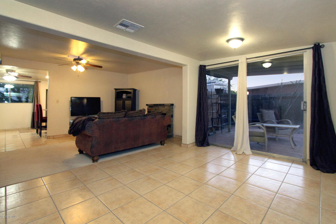 7950 E 20th Pl, Tucson, AZ 85710 photo 6