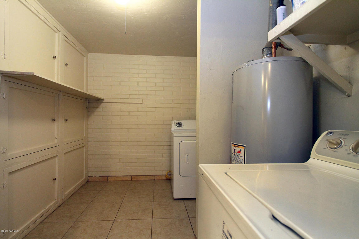 7950 E 20th Pl, Tucson, AZ 85710 photo 18