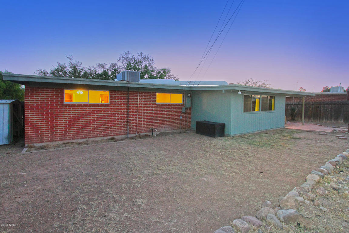 7950 E 20th Pl, Tucson, AZ 85710 photo 12