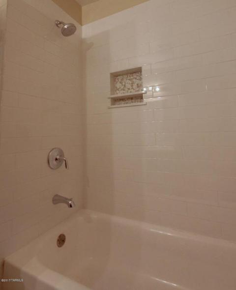 8432 E Beverly St, Tucson, AZ 85710 photo 12