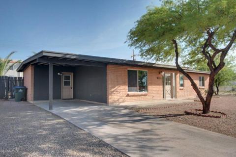 8432 E Beverly St, Tucson, AZ 85710 photo 1