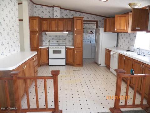 1022 E Sonora Verde Dr, Benson, AZ 85602 photo 6
