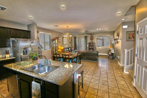 315 E Refuge Loop, Vail, AZ 85641 photo 3