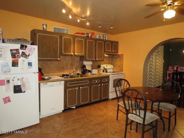 2407 E Walnut St, Tucson, AZ 85706 photo 20